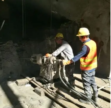 诸暨水下抗分散灌浆料特点 水下不分散注浆料介绍